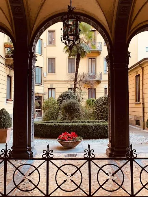 Apartamento Centrale Indipendente Bilivello Milán 0*,  Italia